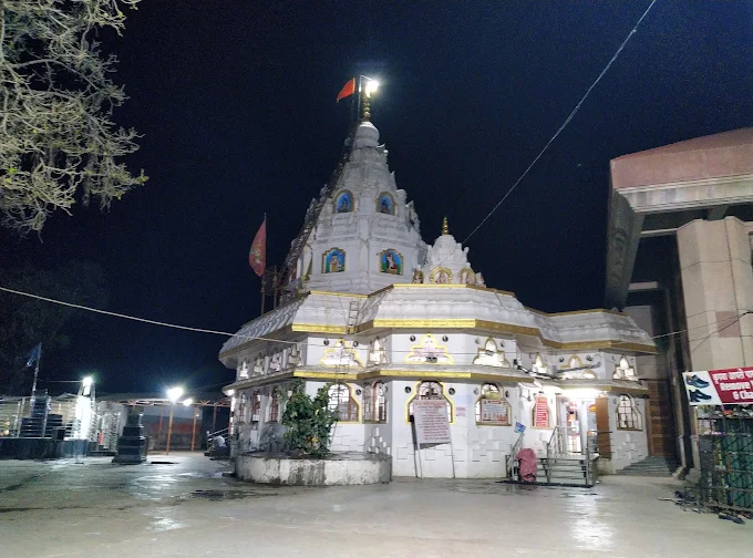 Bhadra Maruti Sleeping Hanuman Mandir Aurangabad reclining idol